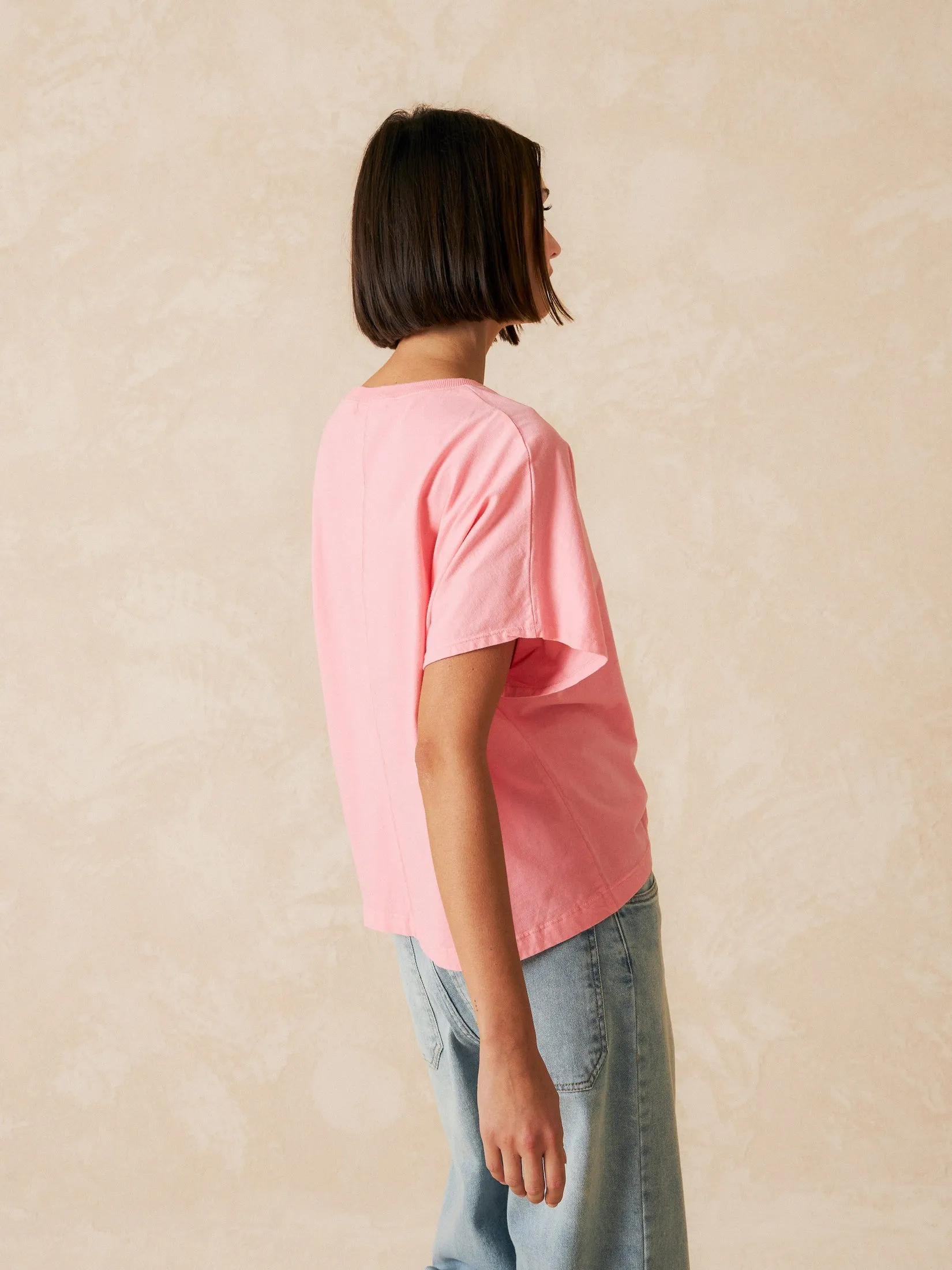 Basic Round Neckline T-Shirt Pink