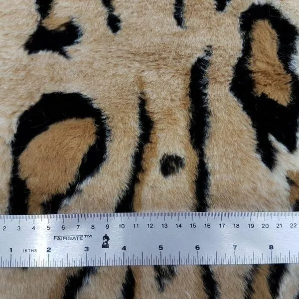 TISSAVEL Fur, Leopard Fur, Black & Cream, Leopard Shaggy